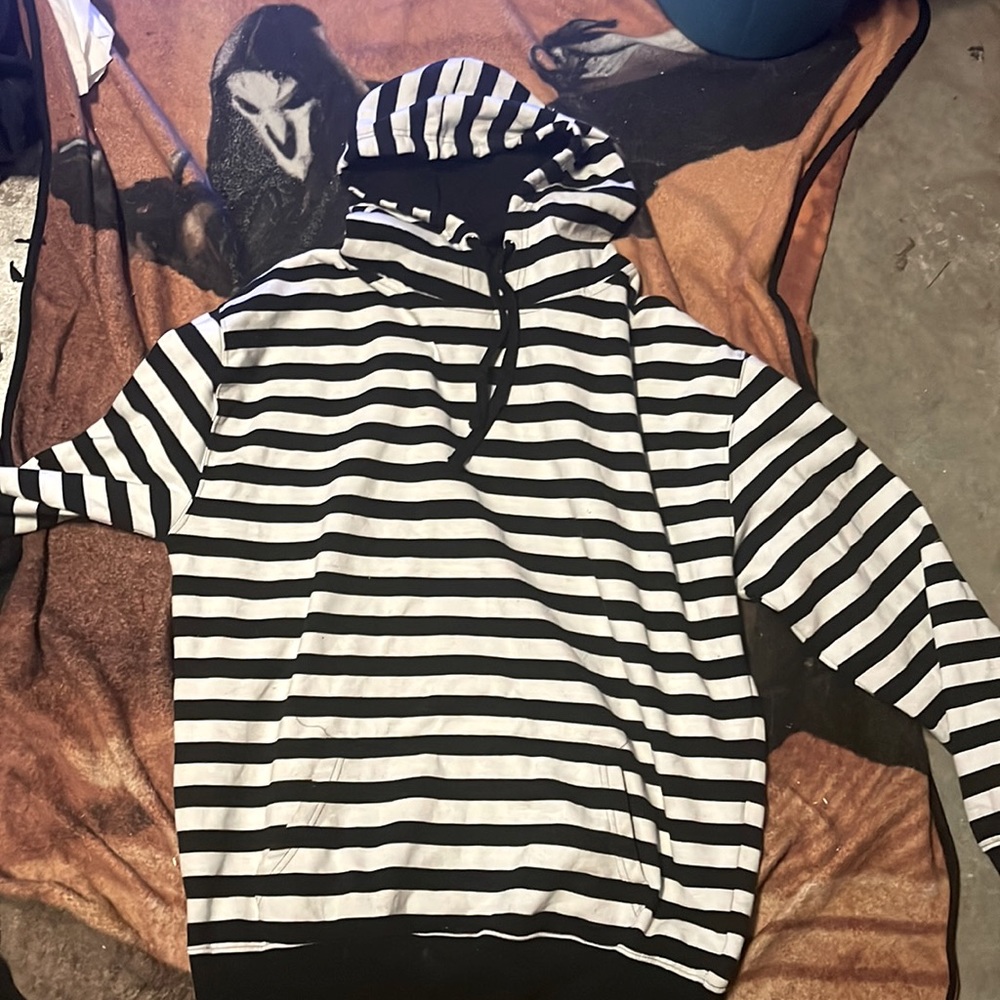 Black & white striped Emo hoodie XL